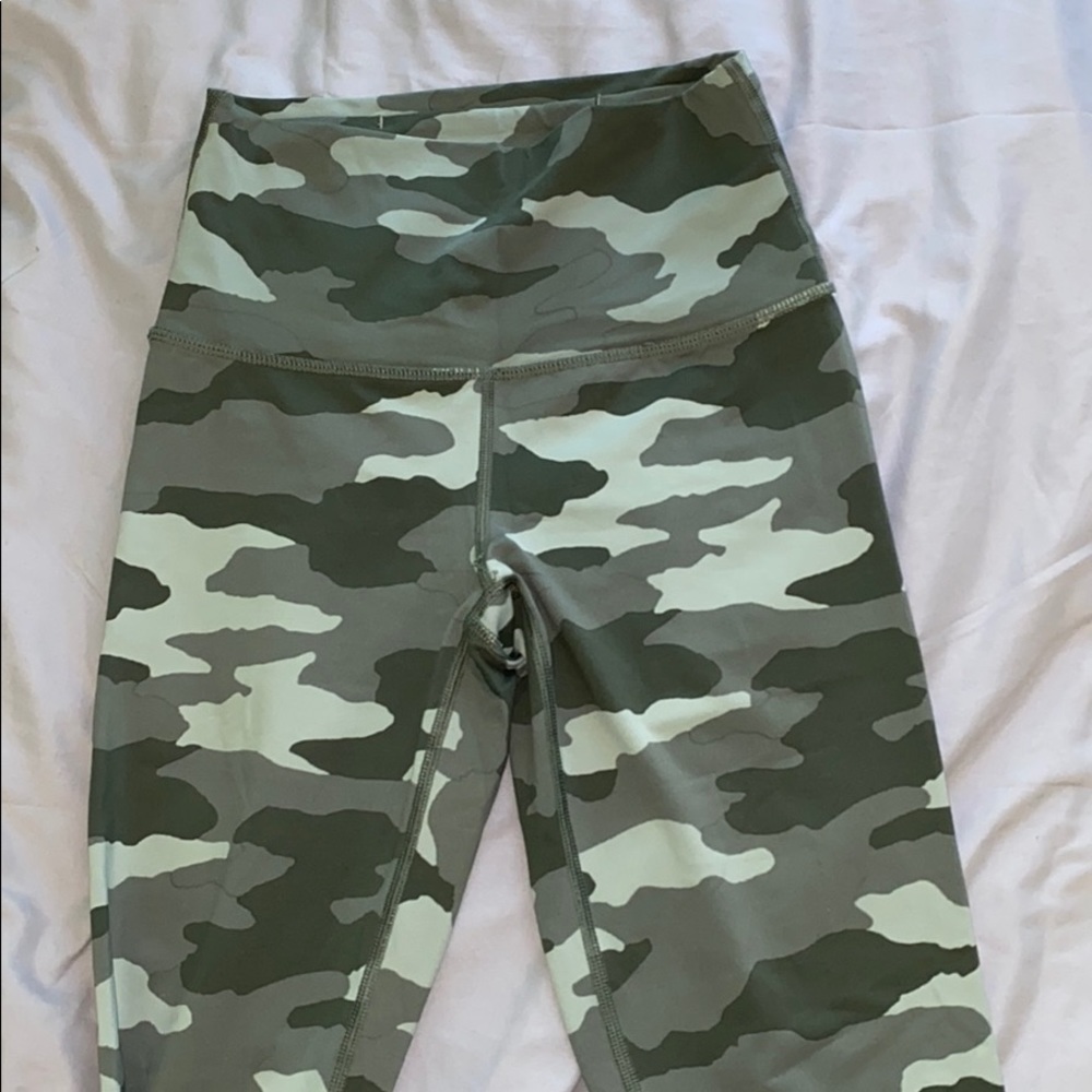 Camouflage cute aerie leggings